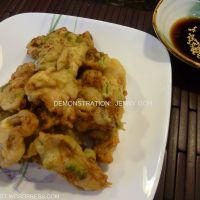 Korean-style deep fried Oyster (Oyster Jeon) 